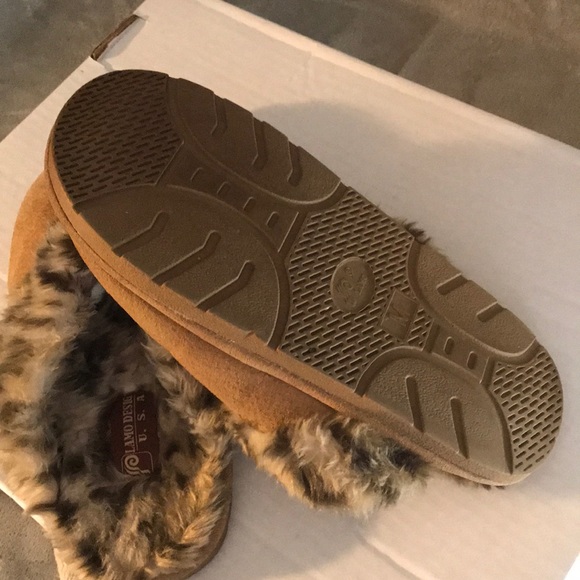 Hard bottom slippers - Picture 5 of 8